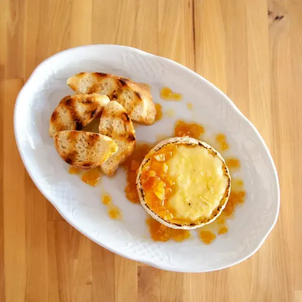 Grilled camembert